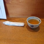 Yama Biko - ◯蕎麦茶
                      香りが良いし、蕎麦屋に来た感じはするなあ♪
                      店頭でも茶葉が売っている