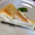 スローカフェマハロ - 洋ナシのタルト