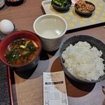 感動の肉と米 鈴鹿白子店 - 