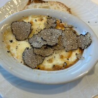 La Brianza - 名物のトリュフと卵のオーブン焼き！