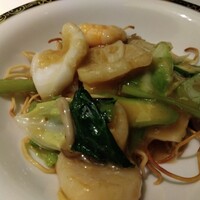 銀座アスター お茶の水賓館 - 海の幸の焼きそば