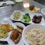 梁記嘉義鶏肉飯 - 