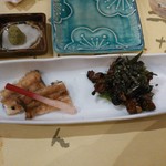 まんまる - 白焼きと肝焼き(前菜2500円のコース)