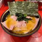 横浜家系総本山 吉村家直系店 ラーメン内田家 - 