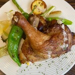 ラ コッペ - 骨付き鶏モモ肉スパイシーチキン