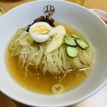 Heijou Reimen Shokudouen - 平壌冷麺 1,080円