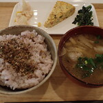 トーコーキッチン - イタリアンオムレツ　副菜二品、豚汁、ご飯