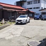 Sakurai Udon - お客様駐車場