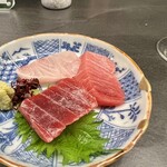 居酒屋 うちやま - お造り 本鮪・シマアジ