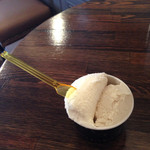 ジェラテリア アクオリーナ - フレッシュミルク 和栗（580円）