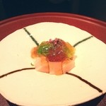 日本料理 晴山 - 【2014、3月・ランチ】先付け：うるいとたたき長芋の梅肉和え