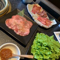 焼肉 べこ亭 たまプラーザ本店 - 
