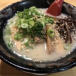 豚骨ラーメン 銀水 - 