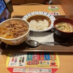 Sukiya - 牛丼Wセットランチ680円