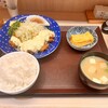 海鮮丼 日の出 博多デイトス店