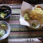 そば処 西屋敷 - 西屋敷・てんぷら/漬物/そばつゆ