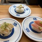 無添くら寿司 - 紋甲イカ2種盛、カンジャンセウ、熟成マグロ