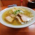 日陰 - 海老ワンタンメン