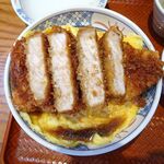 とんかつは飲み物。 - たまごソースかつ丼（大盛）990円（惣菜３種類まで無料、ご飯大盛無料）