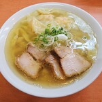 日陰 - 海老ワンタンメン