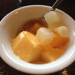 鉄板焼ステーキ 一ッ葉ミヤチク - H26.3  サラダバーから取ってきたデザート