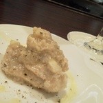 ユキオントコ - 鶏ナンコツ　アーリオ・オーリオ(お通し)