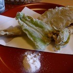 ろあん松田 - ニガナ、オオタニワタリ