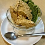 大貫 - 抹茶と焙じ茶のアイスクリーム