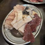 炭火焼肉 ホルモン やまと - 