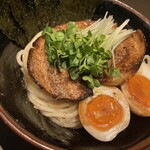 時屋 - 麺も具も文句なし