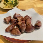 鳥 から揚げ うえ山 - ハツ　①