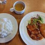ガスト - 料理写真:日替わりランチ