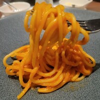 Braceria Buffa - シェフのスペシャリテ ～アリオーネ～
                      にんにくの効いた、トマトソース。自家製麺だからほんとにモチモチで 結構お腹いっぱいだったのですが ペロッと食べてしまいました