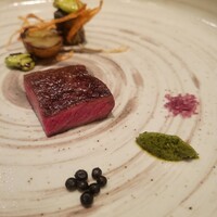 Braceria Buffa - 炭火焼き、能登牛のまずはイチボ。口に広がる肉汁が最高でした。