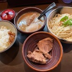 麺処 と市 - 味玉ちゃーしゅーつけ麺とごはん