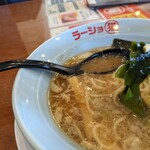 Rasho Marumya - 矢張り焼海苔は欠かせませんかね。今回は半ライスを付けませんでしたが、ラーショと言えば半ライスが欲しくなりますね。「おかず系ラーメン」なわけです。