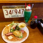 カフェ マチルダ - ABCパンケーキ
      チョコミントクリームソーダ