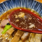 麺処 青野 - スープ