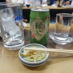 Hosakaya - お茶割りセットと漬物