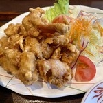 とり天発祥の店 レストラン東洋軒 - とり天アップ