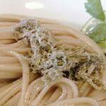 麺処 隆 - とろろ昆布