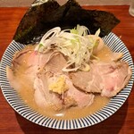 Yaki Miso Ramen Yadoya - 特製味噌（大盛り）