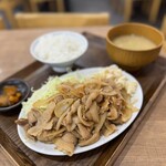 大衆食事処 みよちゃん食堂 三芳藤久保店 - 