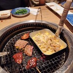 飛騨牛焼肉 牛ざんまい - 