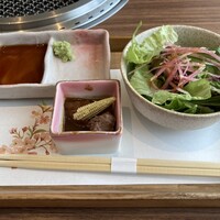 しゃぶしゃぶと焼肉 わにく ミッドランドスクエア店 - 