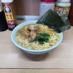 ラーメン 三和 - 