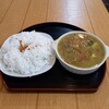 Betonamu Ryouri Hiyoko - タニシとバナナの煮込み。ブンをつけ麺にして提供。