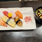 Sushi Izakaya Itsuki - 