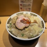 すごい煮干ラーメン凪 - 