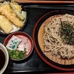 久兵衛屋 - 料理写真:天ざるそば  大盛